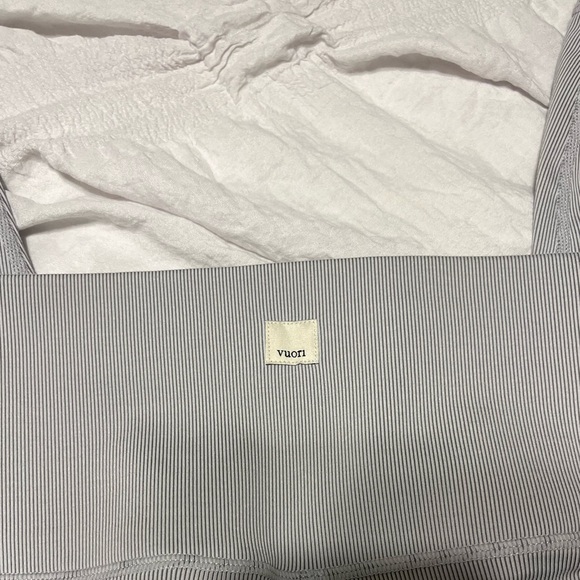 Vuori Gray Leggings - Picture 2 of 3